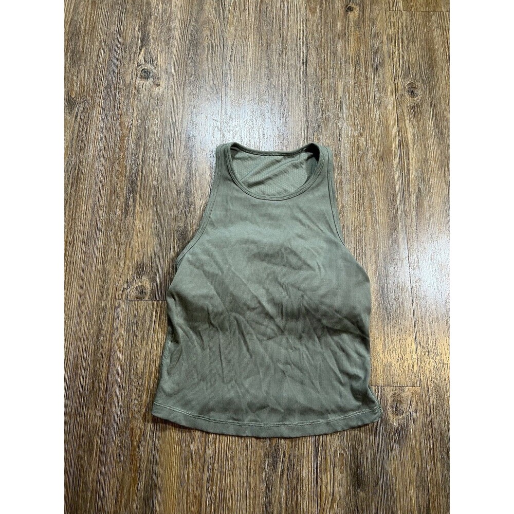 Vuori Pose Plyo Tank Womens Small Green Built In Bra VW1009